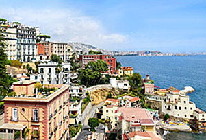 イタリアの海と町