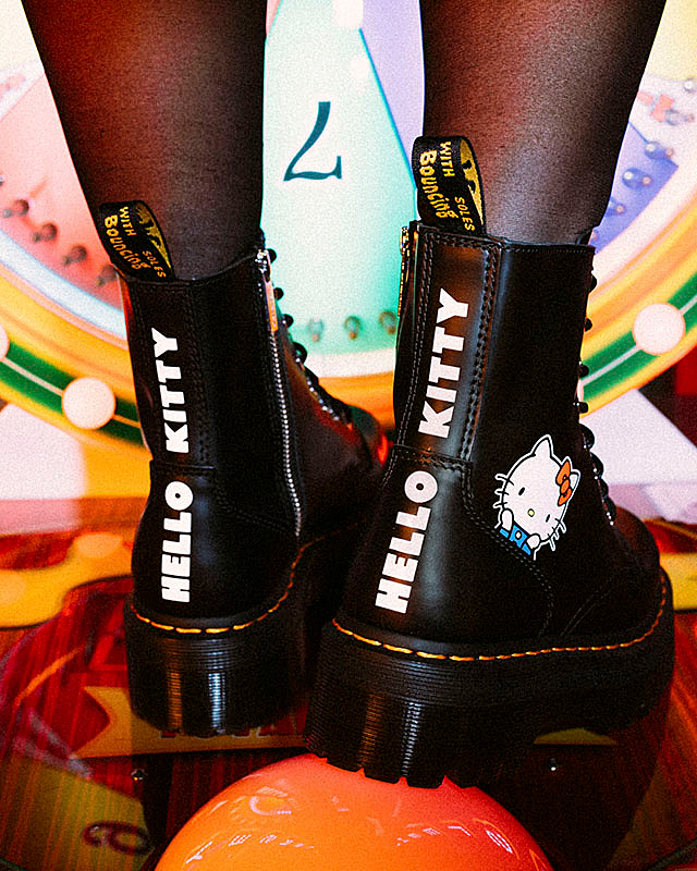 Dr.martens Dr.Martens × HELLO KITTY COLLABORATIONS ドクター 