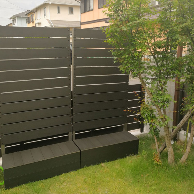 目隠しフェンス （スクラッチ DIYコンフォートフェンス マルチボーダー 高さ180cm幅90cm板間隔1cm） 庭 樹脂製 DIY サクリア - 1