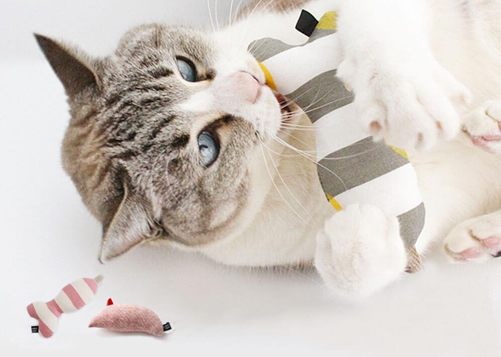 猫のおもちゃヘビUSB充電インタラクティブいたずら猫犬おもちゃ3Dコブラ電動動く移動センサー