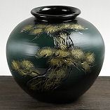 金彩松彫丸花瓶