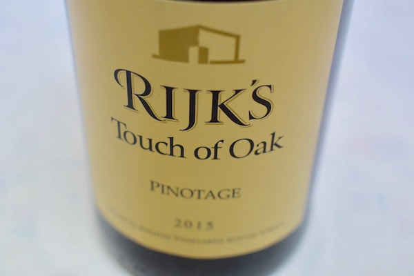 Pinotage Touch of Oak 2015